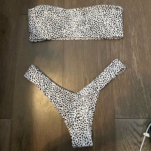 SPECKLED BLACK AND WHITE BIKINI SET